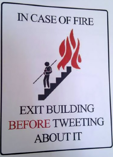 funny-image-twitter-crisis